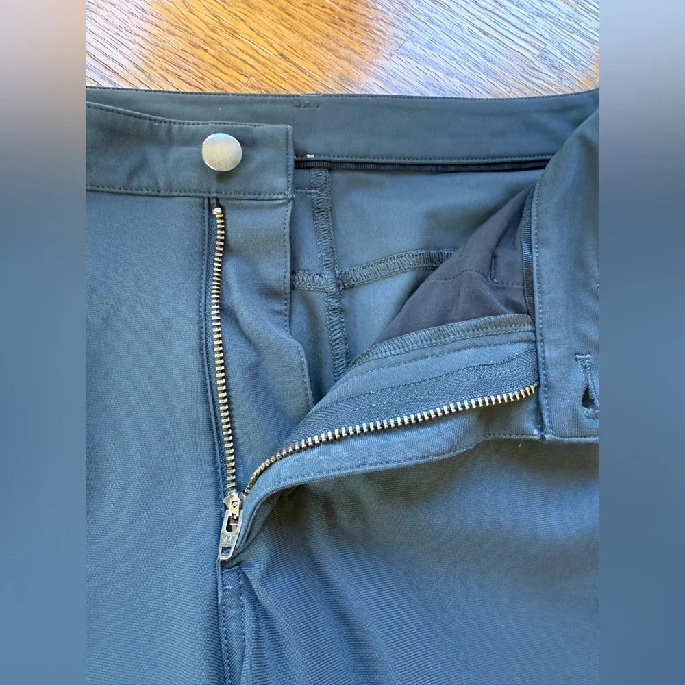 Men’s Lululemon ABC Classic Fit Pant Dark Grey 30” Waist - Picture 7 of 13